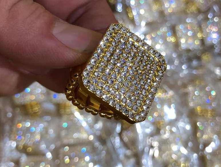Luxe pooier ring met strass stenen, goud-0